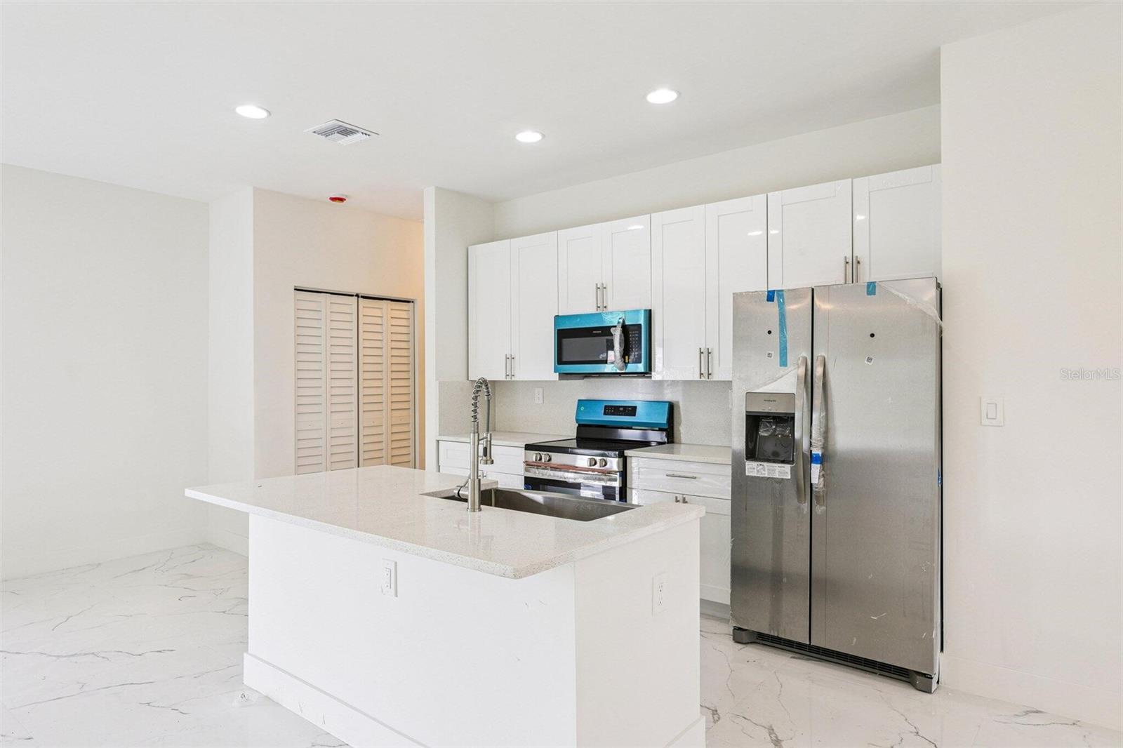 Image 4 of 25 For 1614 Abalom Street