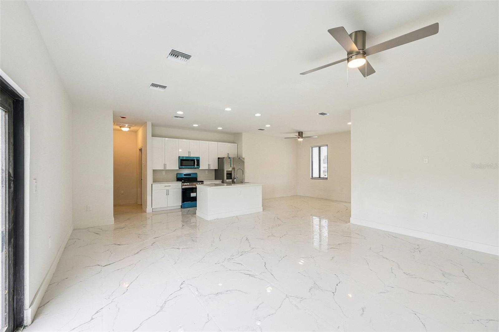 Image 6 of 25 For 1614 Abalom Street