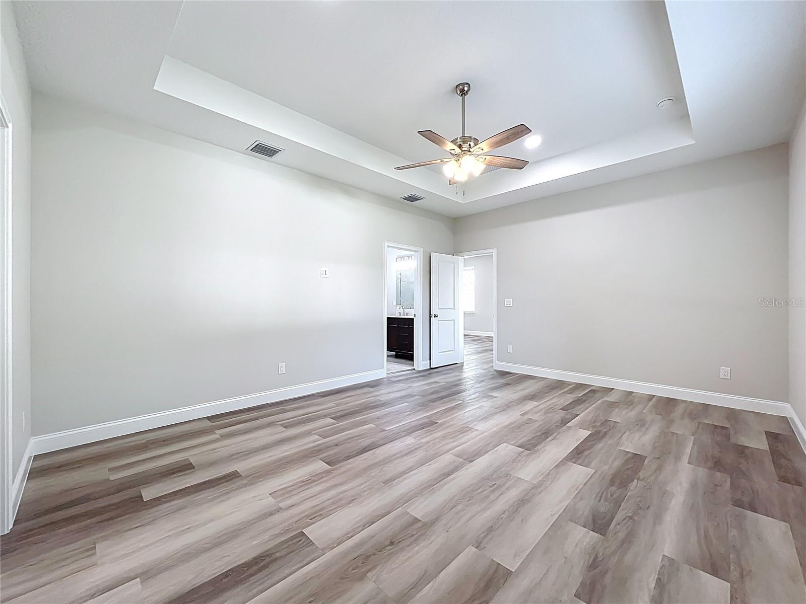 Image 17 of 27 For 5943 Bamboo Drive