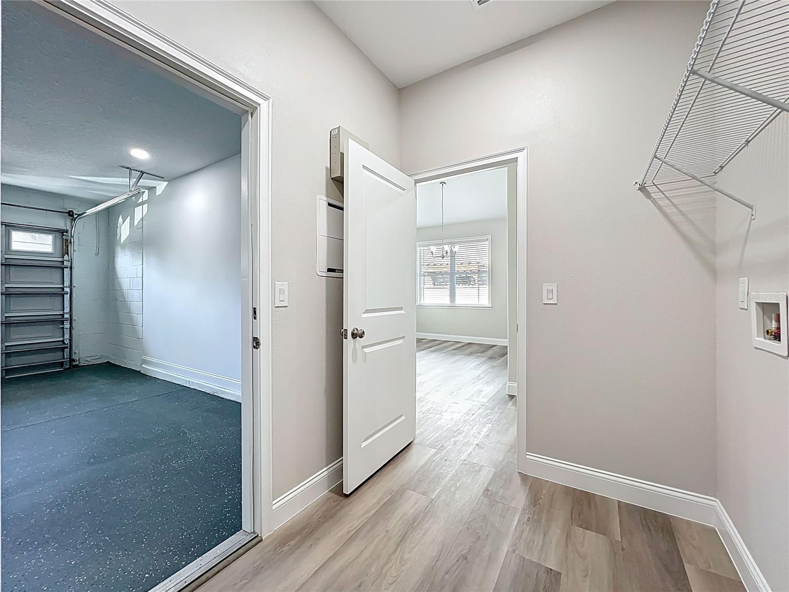 Image 22 of 27 For 5943 Bamboo Drive