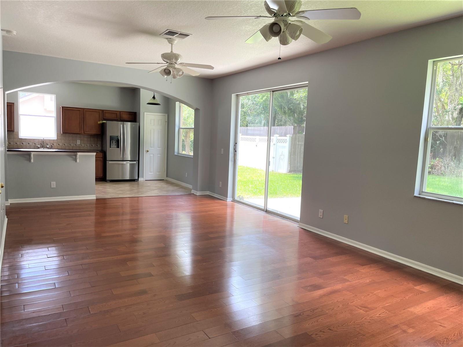 Image 5 of 21 For 4455 Riverton Drive