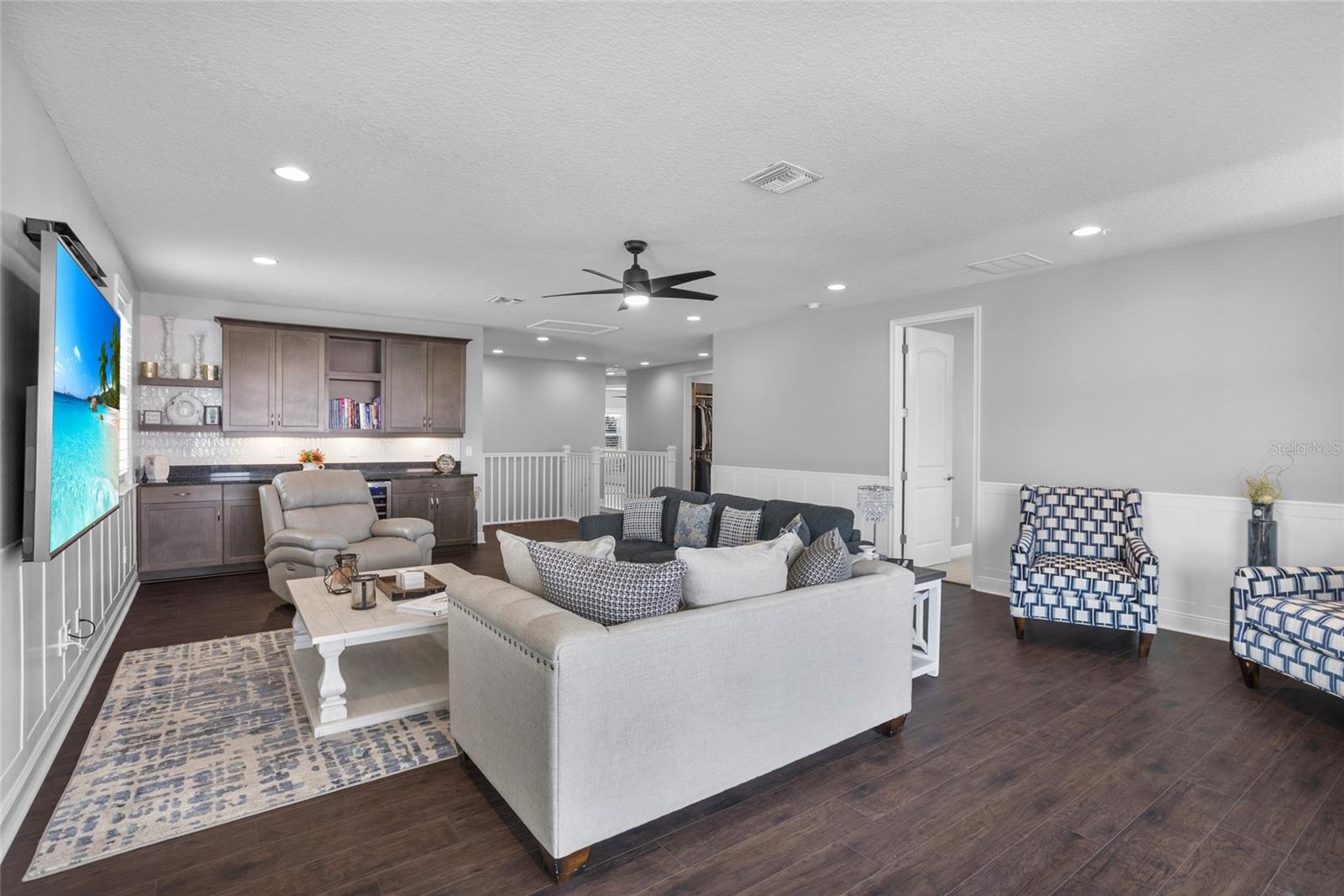 Image 39 of 83 For 13857 Larkton Lane