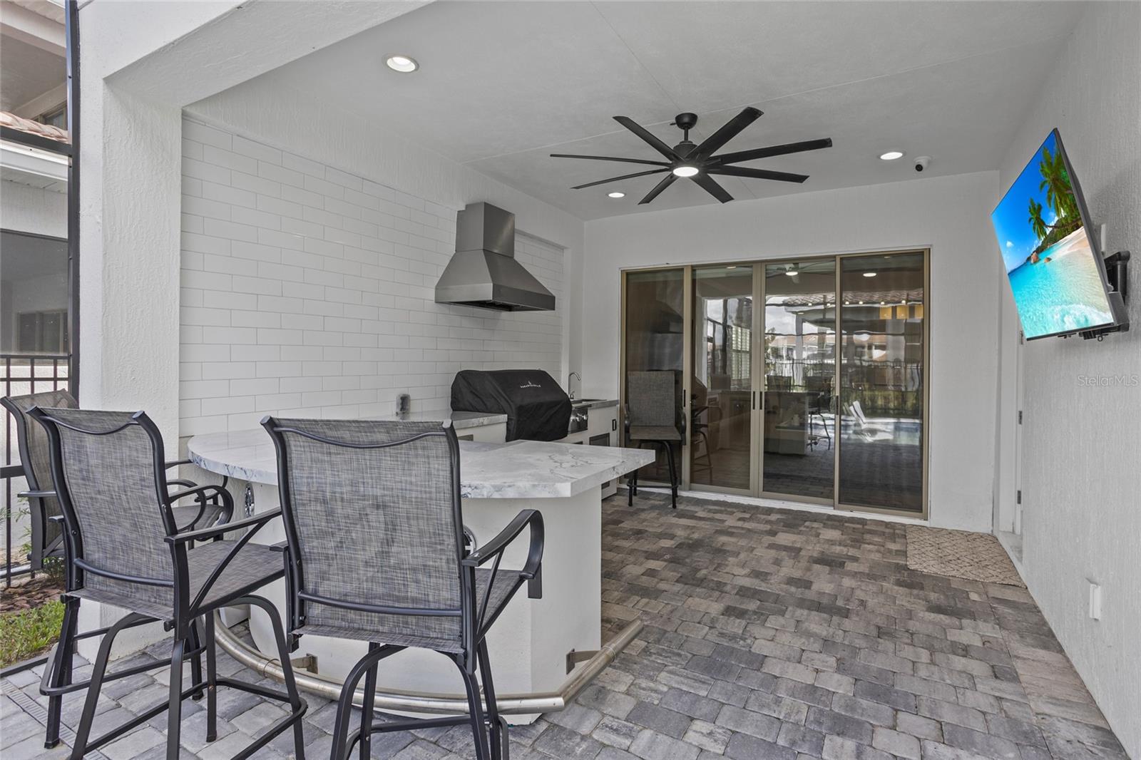 Image 63 of 83 For 13857 Larkton Lane
