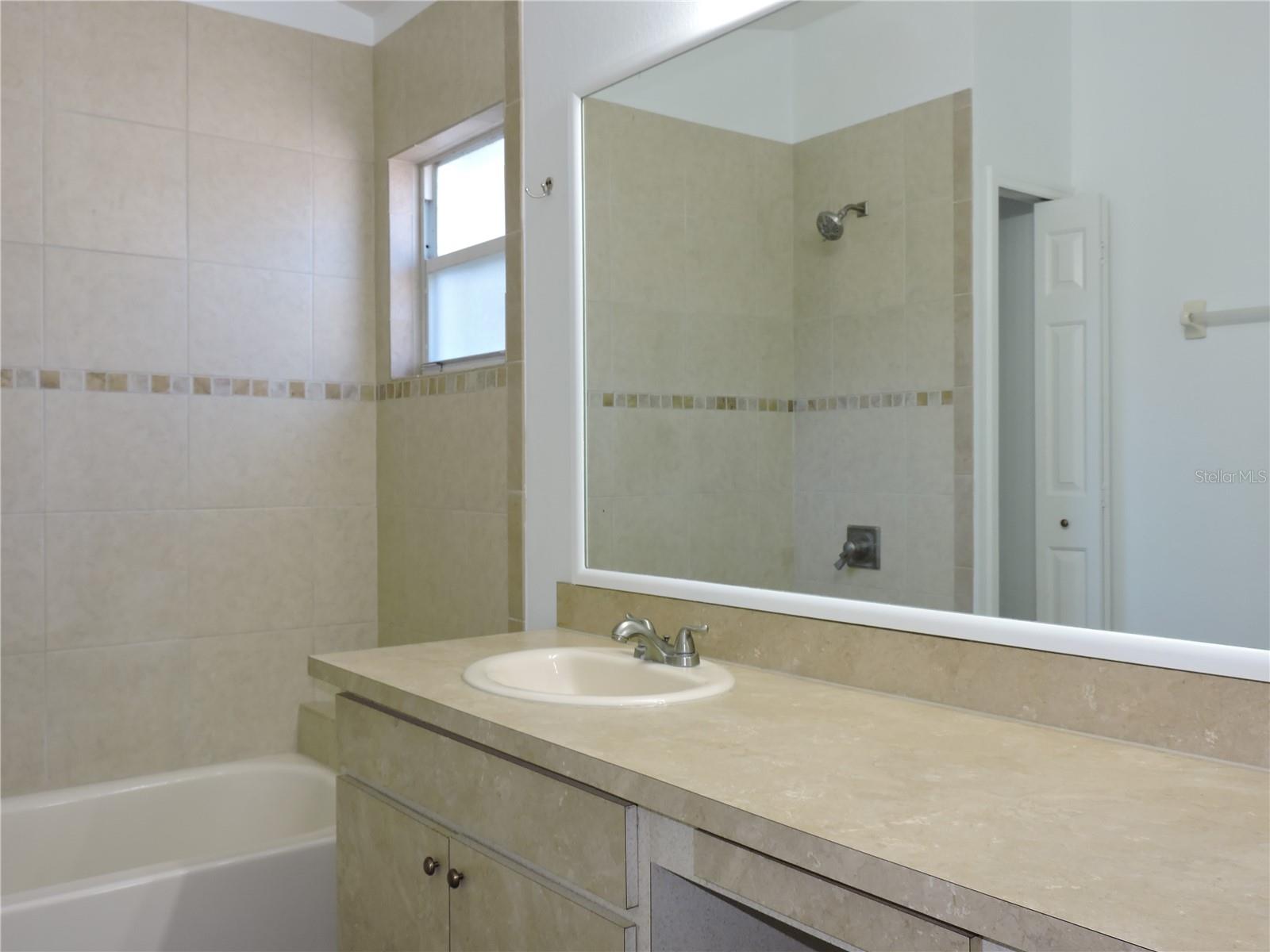 Image 11 of 20 For 464 Breezeway Drive