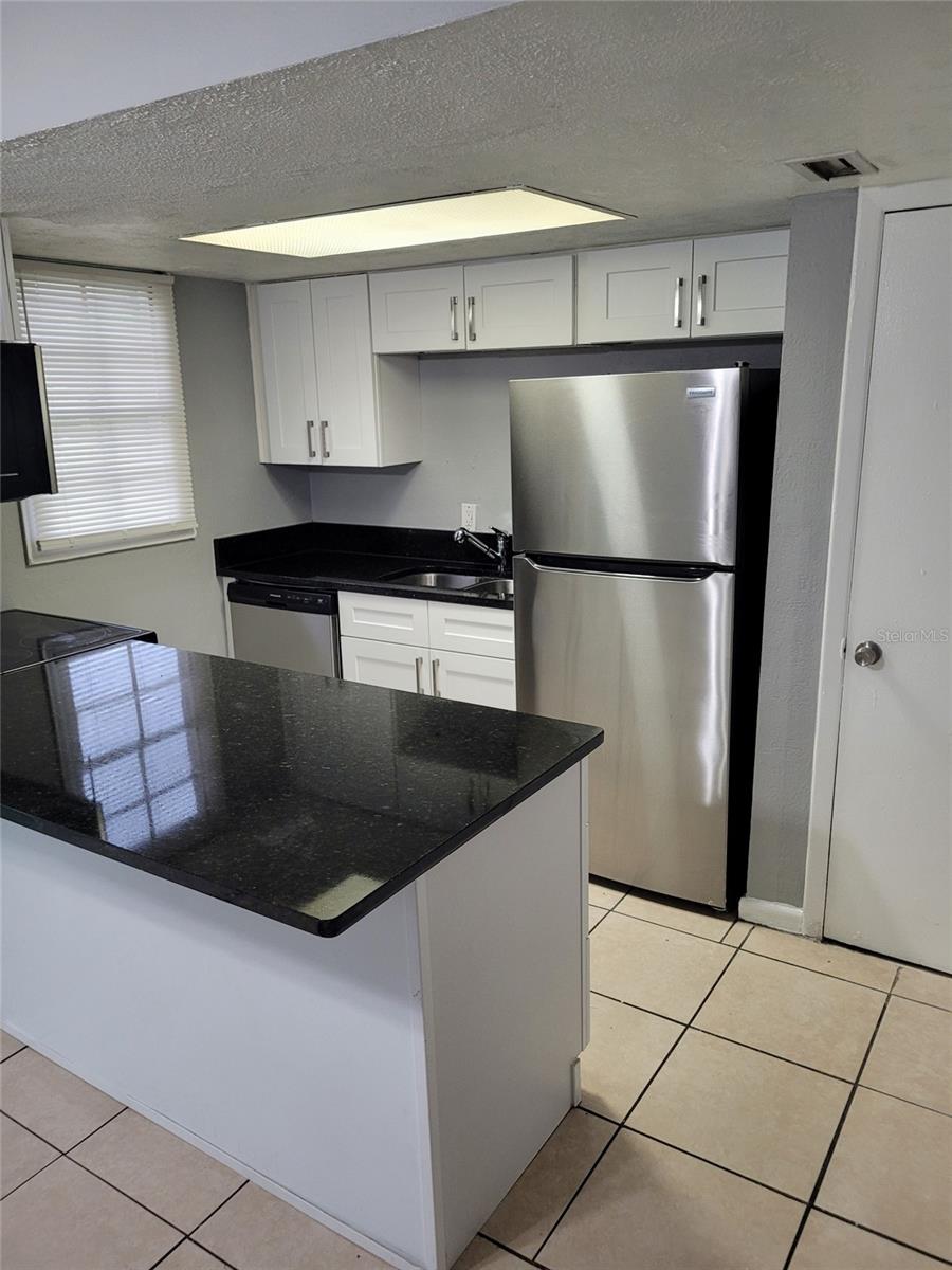 Image 3 of 13 For 2753 L B Mcleod Road D