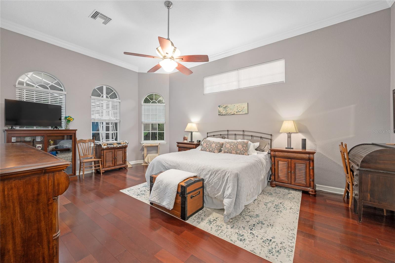 Image 8 of 57 For 5212 Timberview Terrace
