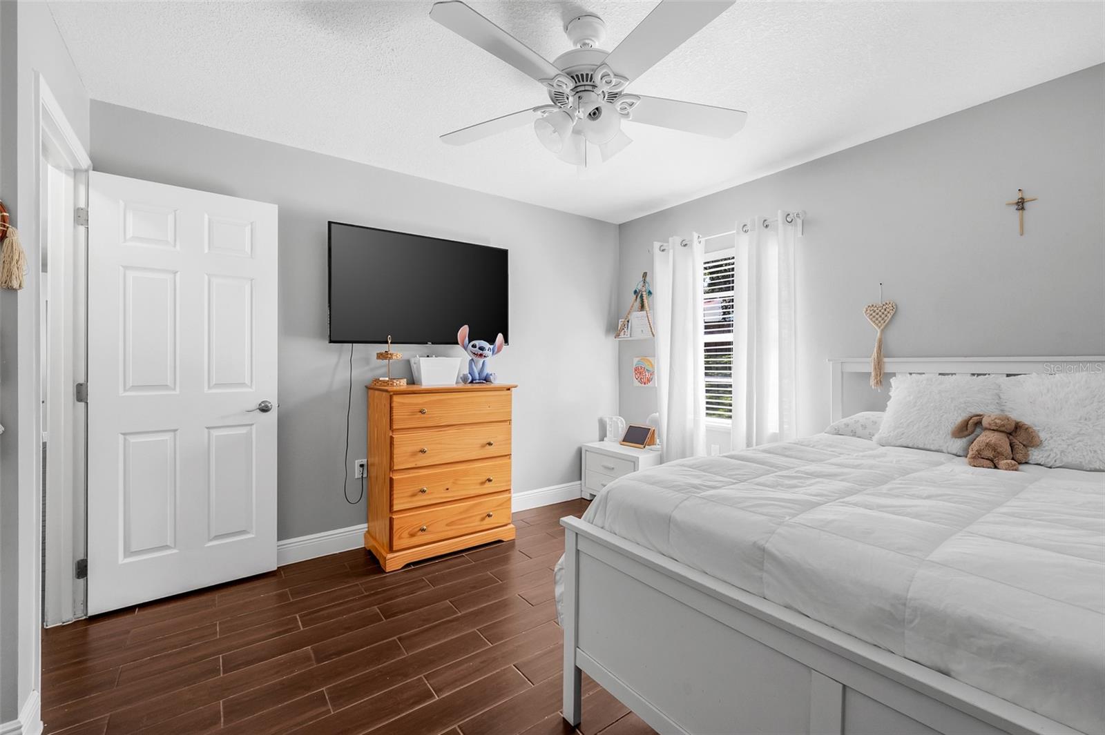 Image 26 of 43 For 5163 Log Wagon Rd