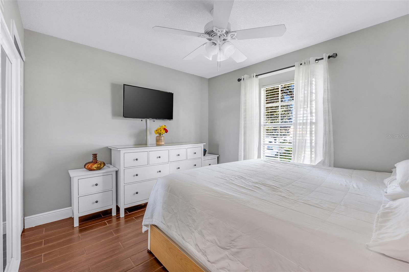 Image 27 of 43 For 5163 Log Wagon Rd