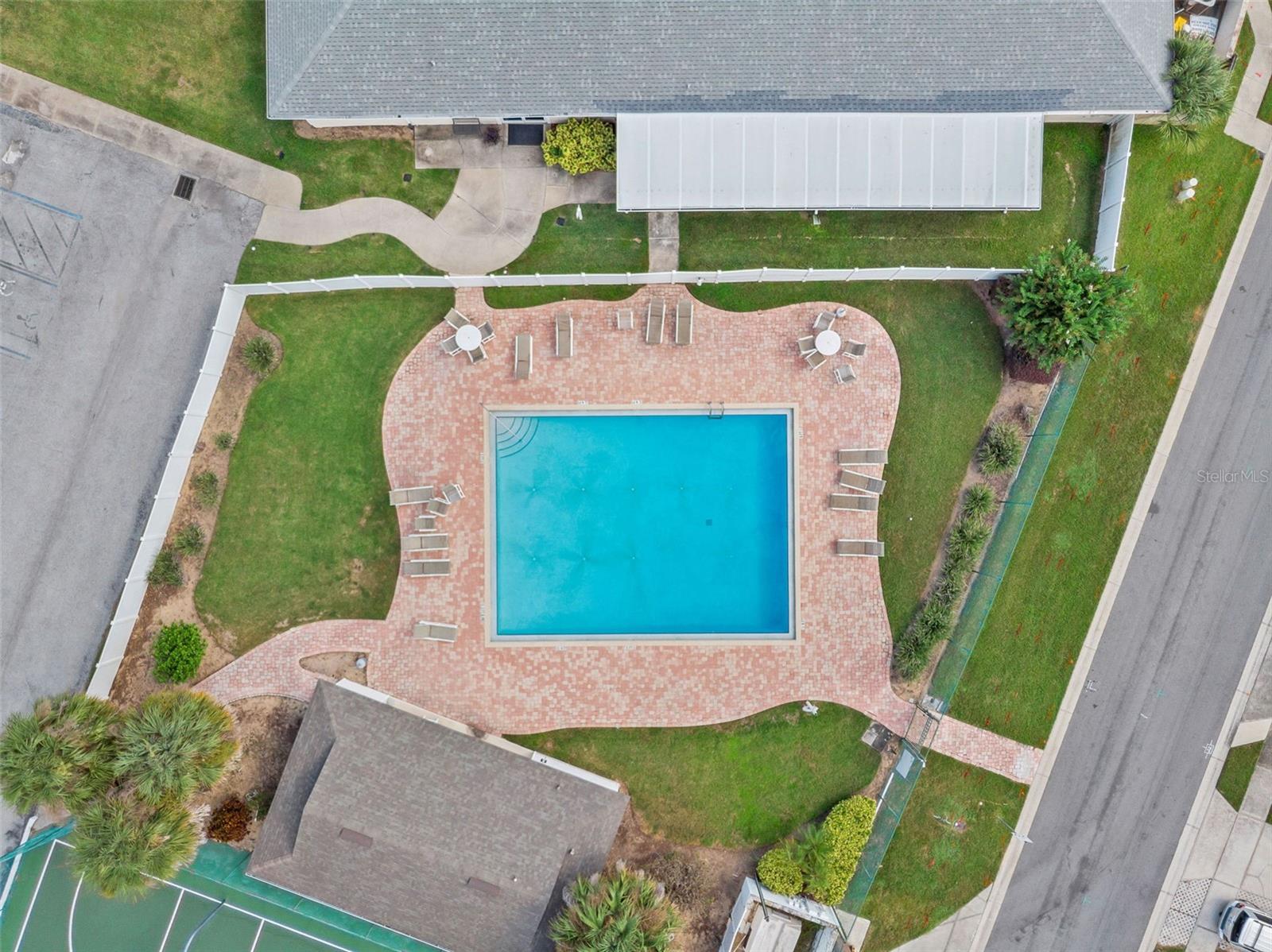 Image 48 of 51 For 1559 Grove Court