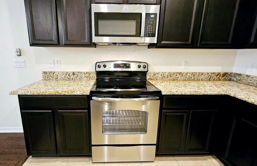 Image 4 of 12 For 1610 Plumeria Place