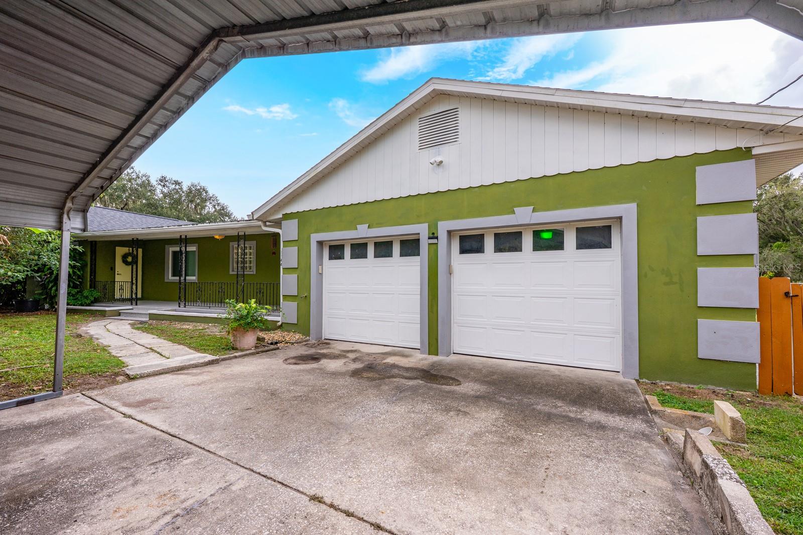 Image 21 of 52 For 1144 Palma Drive