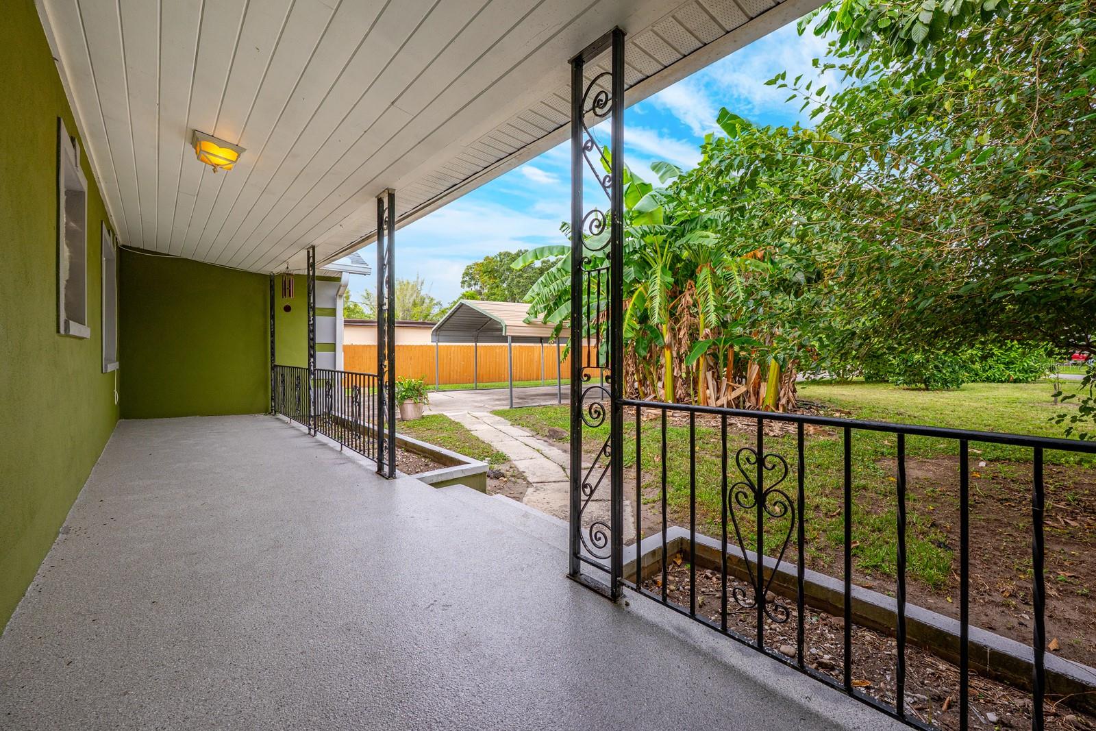 Image 24 of 52 For 1144 Palma Drive