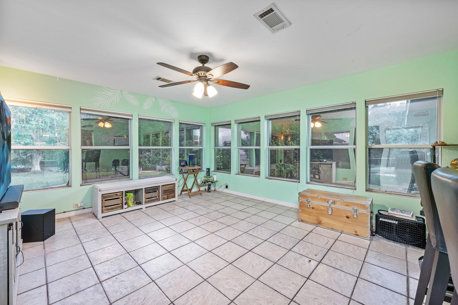 Image 40 of 52 For 1144 Palma Drive