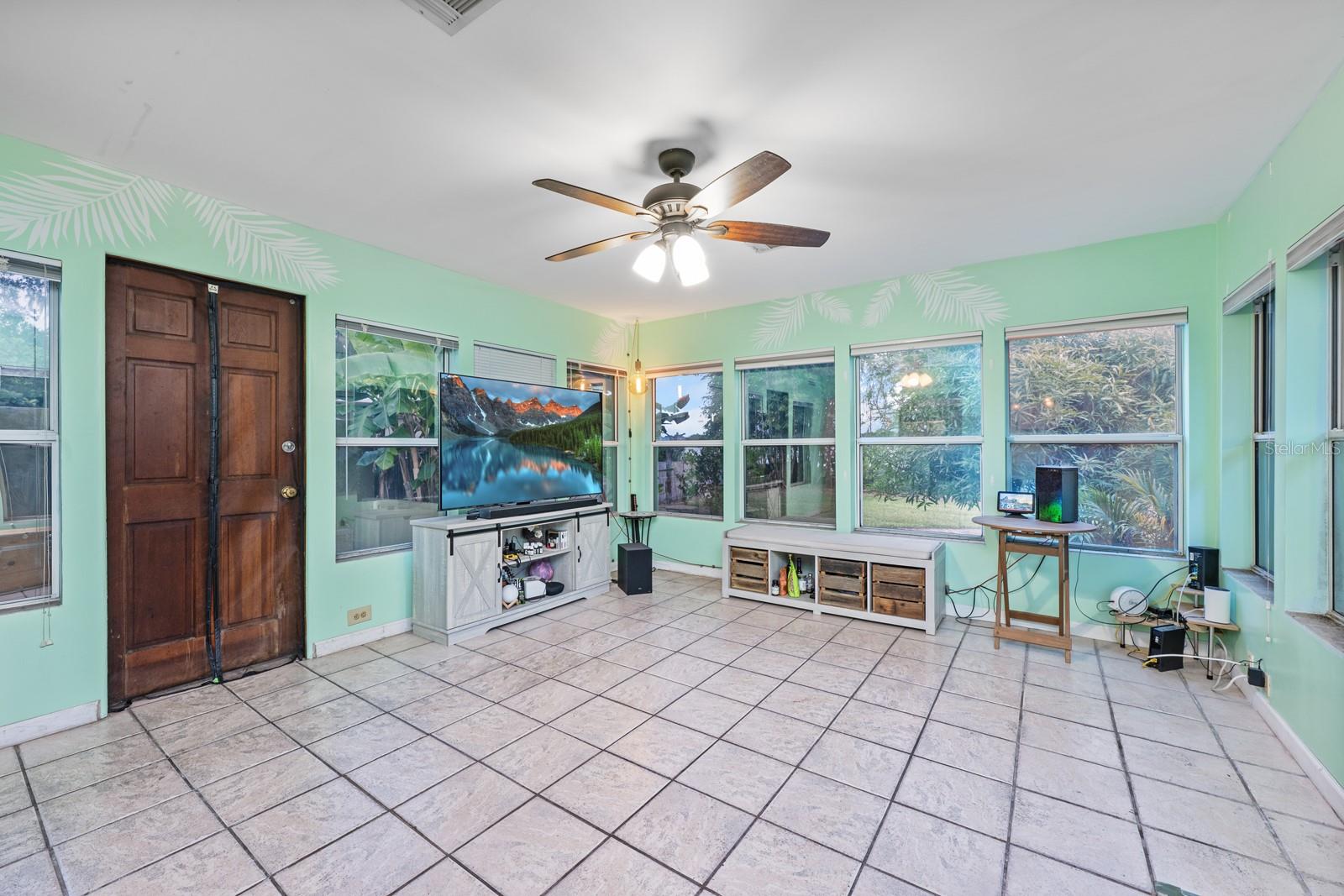 Image 41 of 52 For 1144 Palma Drive