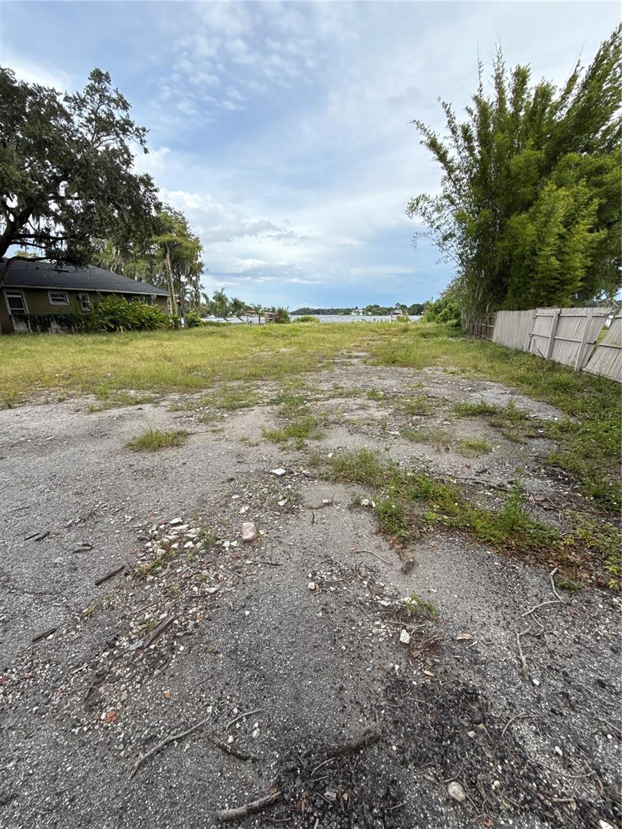 Image 2 of 4 For 5775 Chipola Circle