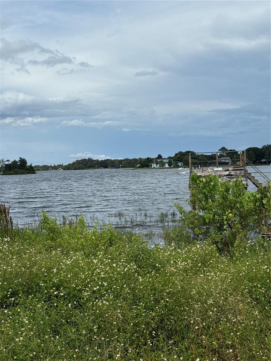 Image 4 of 4 For 5775 Chipola Circle