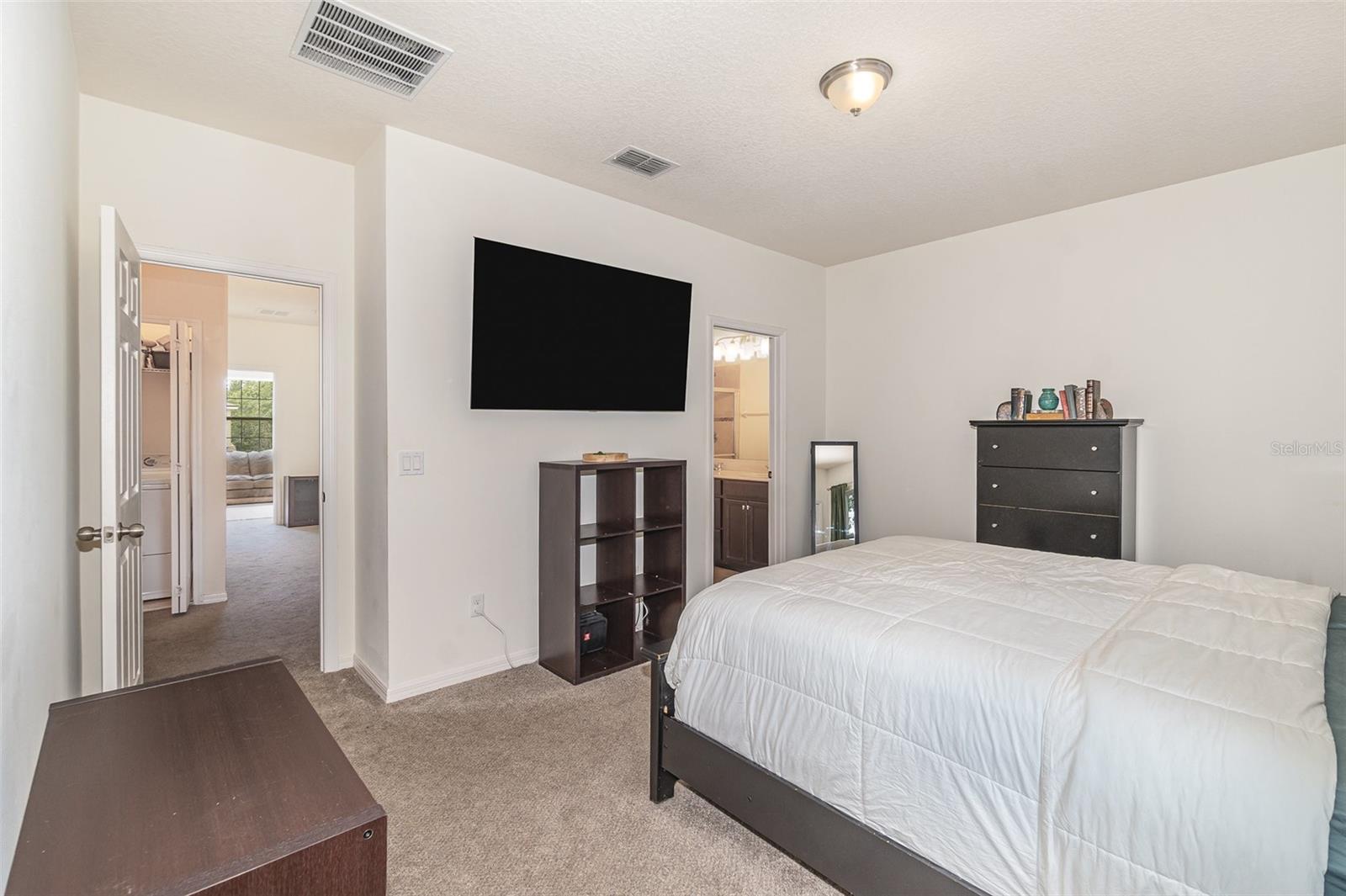 Image 11 of 26 For 178 Windflower Way