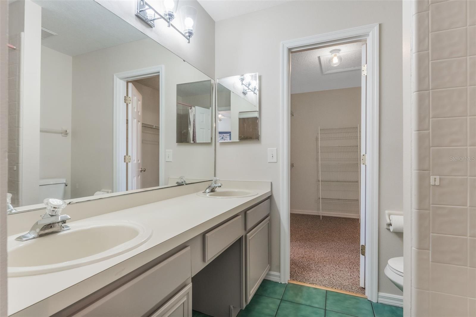 Image 16 of 50 For 1044 Big Oaks Boulevard
