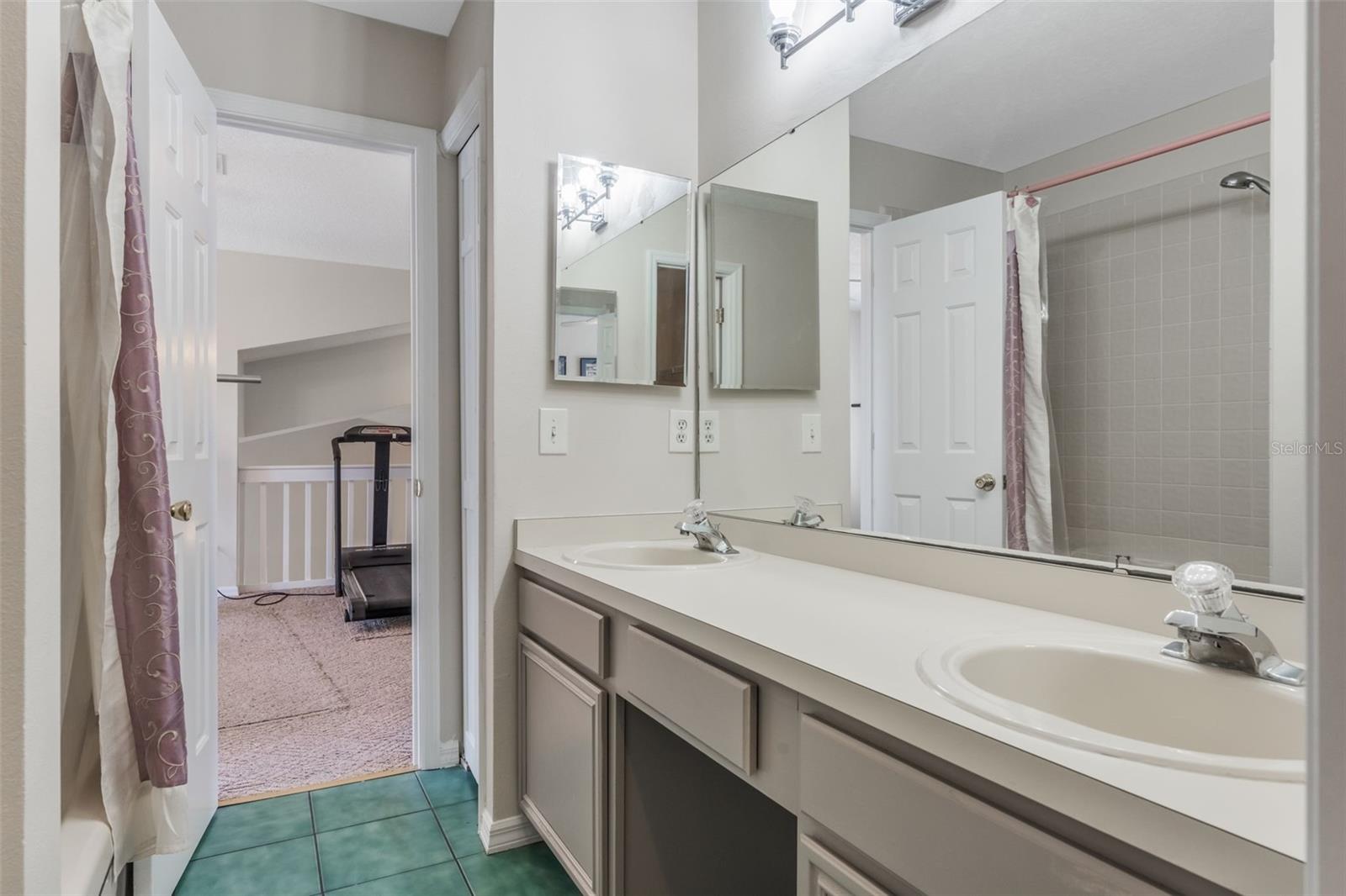 Image 17 of 50 For 1044 Big Oaks Boulevard