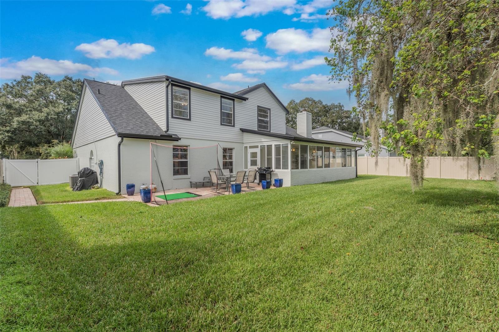 Image 3 of 50 For 1044 Big Oaks Boulevard