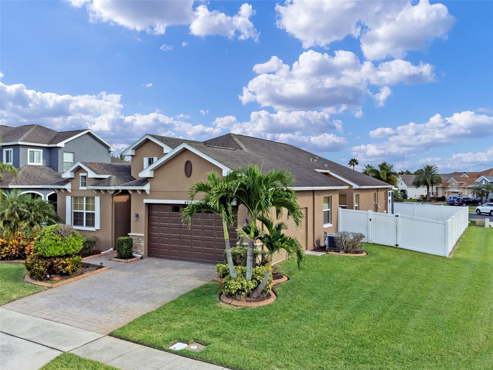 Image 2 of 34 For 4414 Azure Isle Way