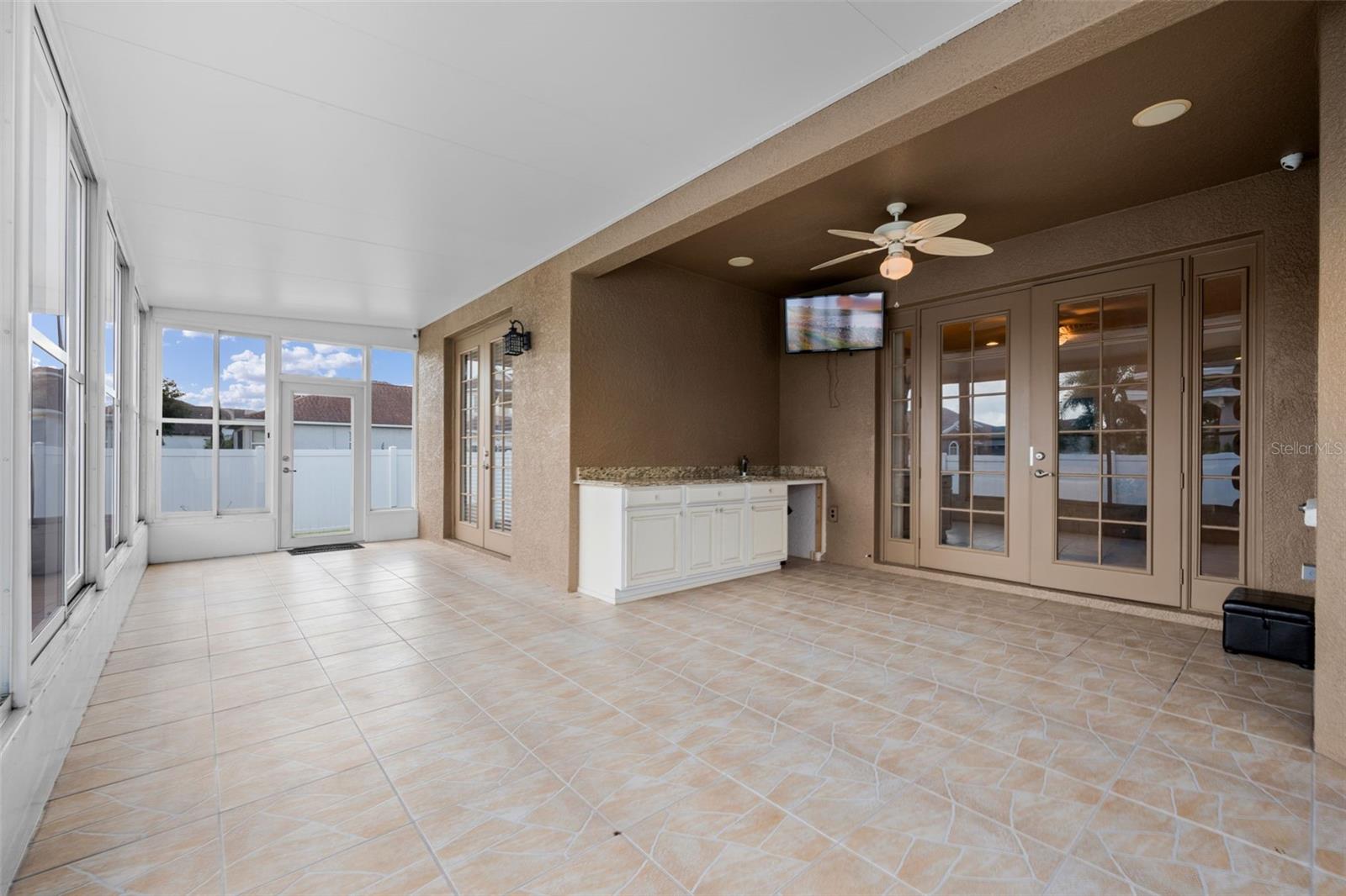 Image 31 of 34 For 4414 Azure Isle Way