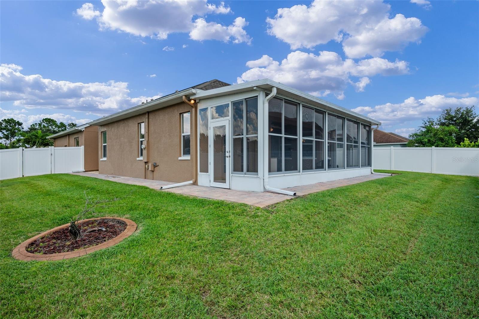 Image 33 of 34 For 4414 Azure Isle Way