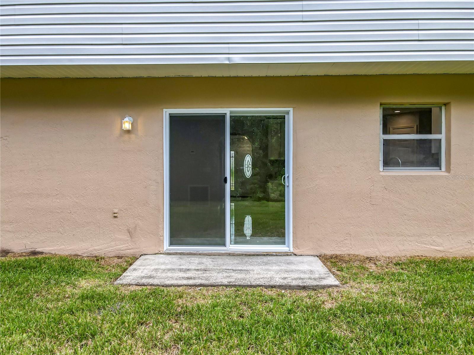 Image 71 of 80 For 11963 Bentry Street