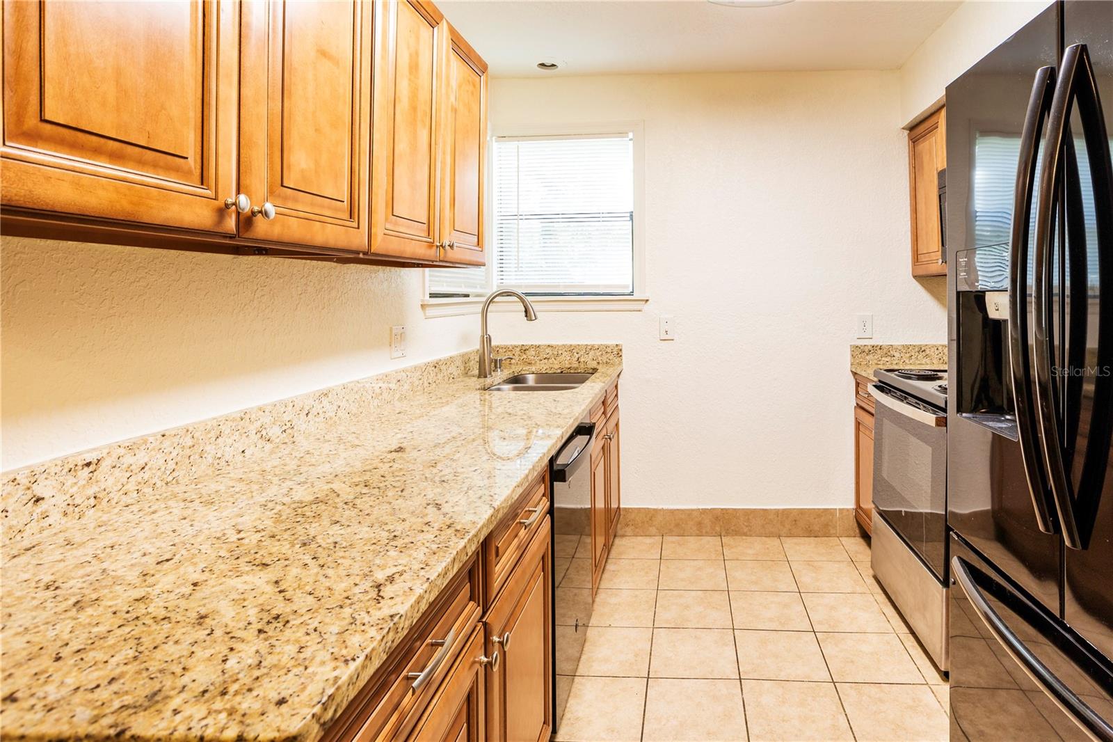 Image 7 of 22 For 2941 Antique Oaks Circle 79