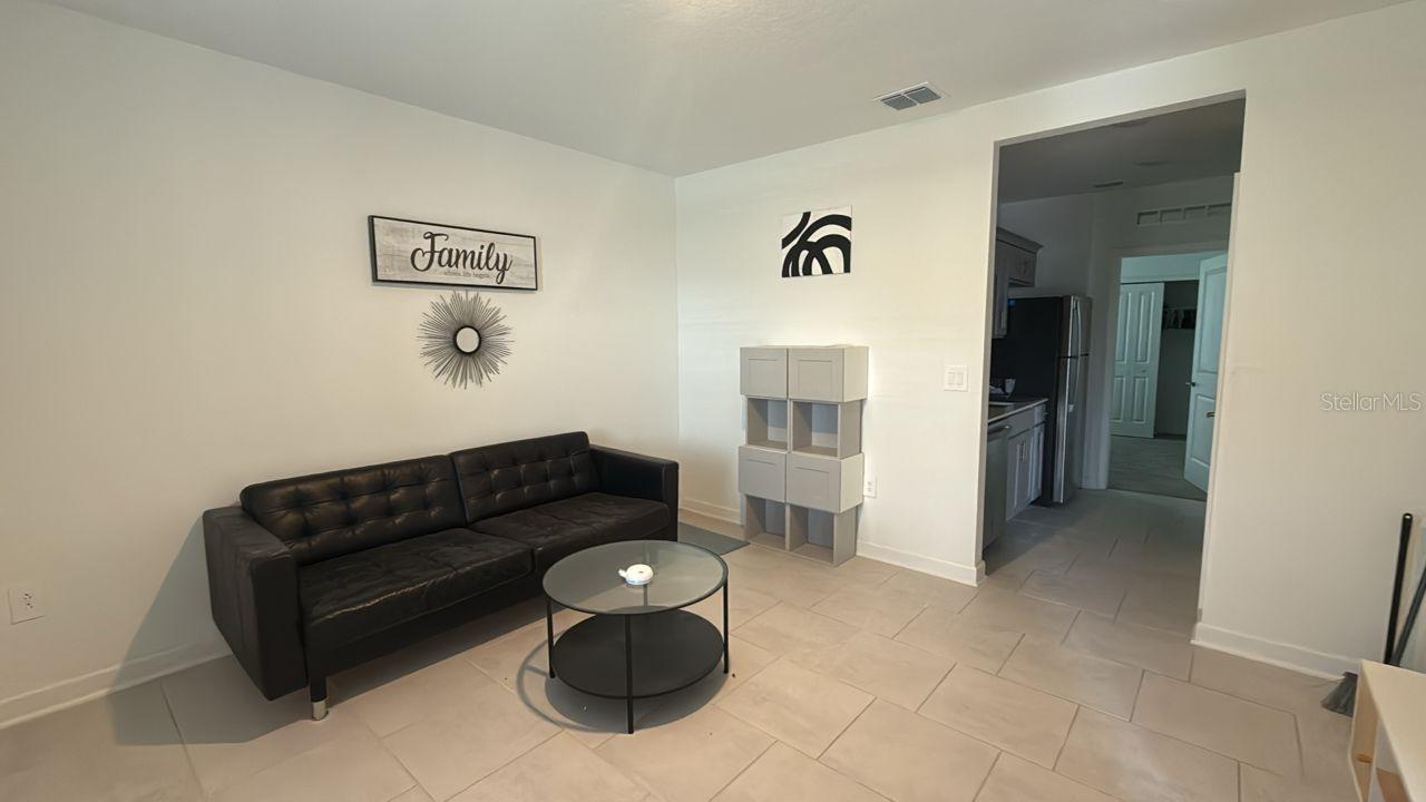Image 2 of 7 For 5692 Stephens Road B