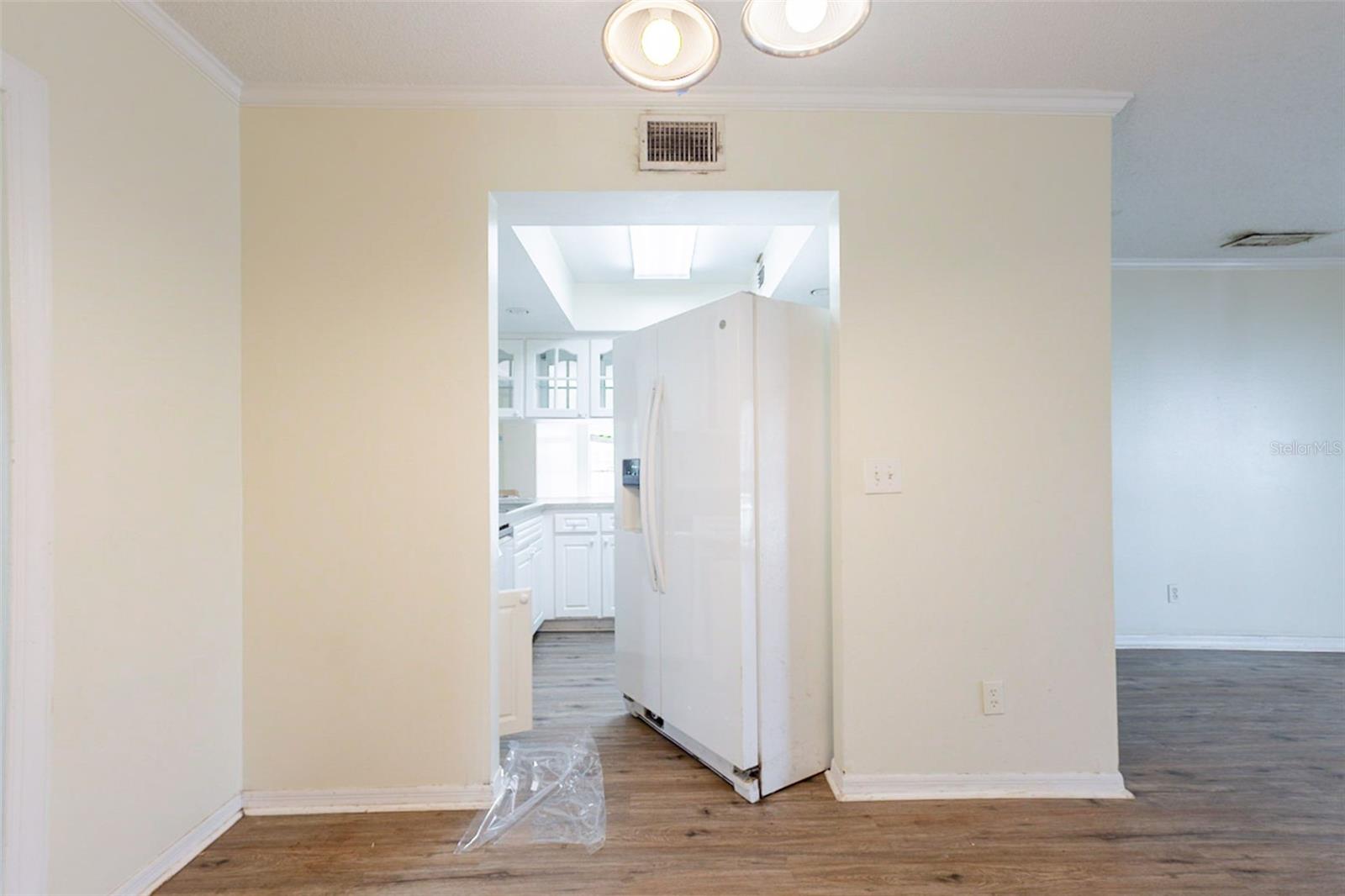 Image 9 of 36 For 9718 Fox Hollow Road