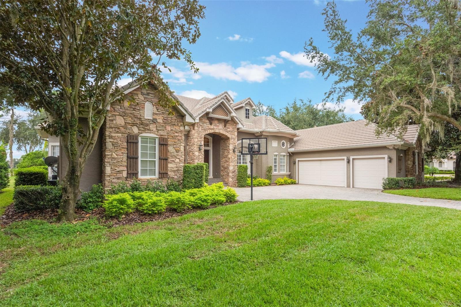 Image 11 of 89 For 6102 Hampshire Court