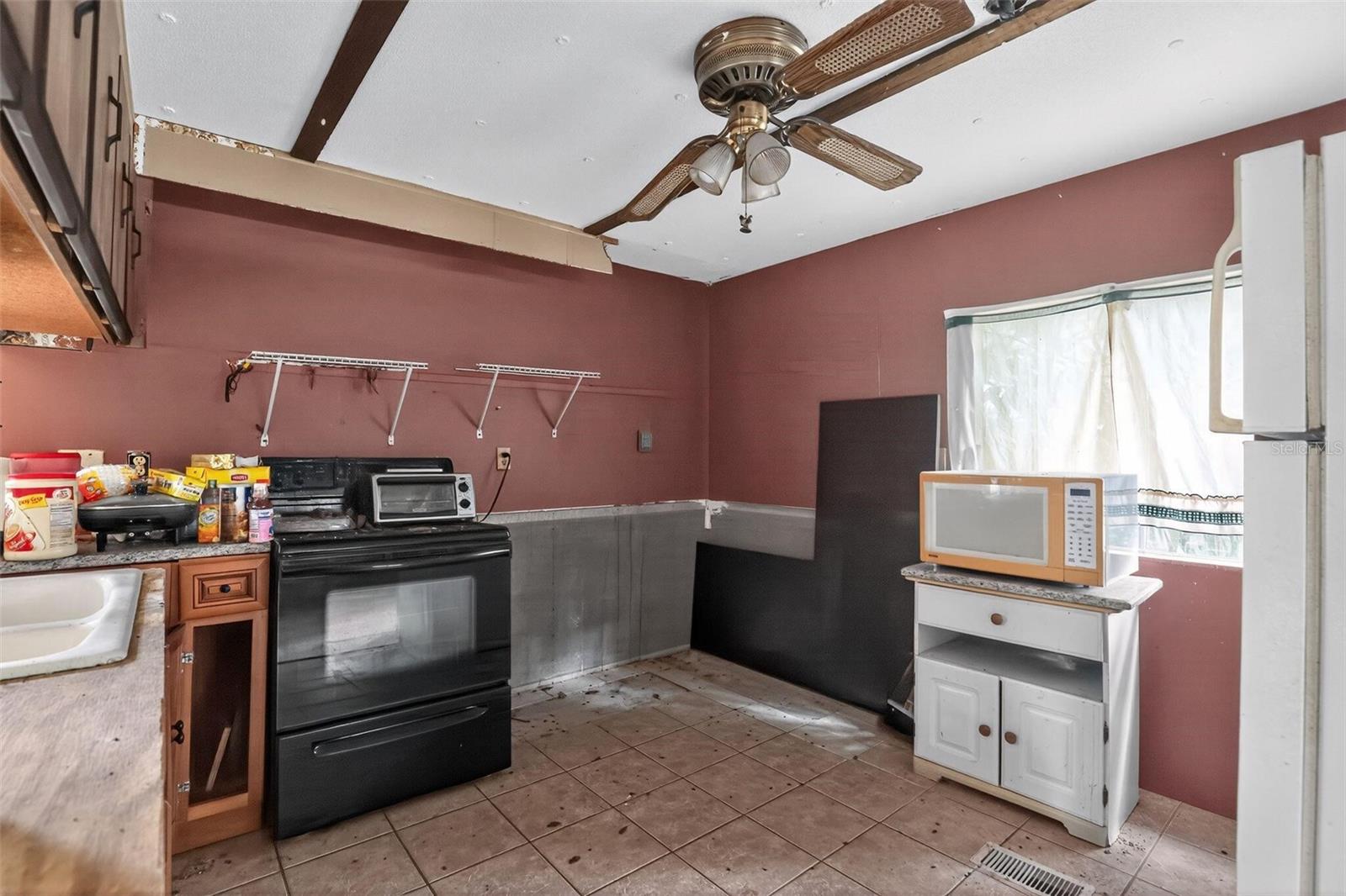 Image 14 of 29 For 18603 50th Street
