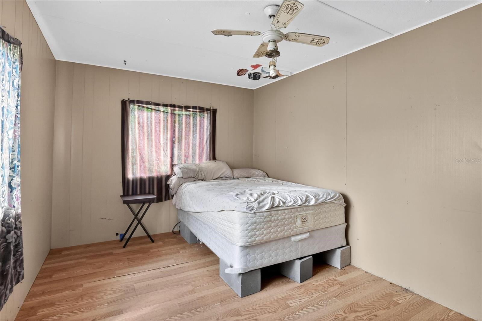 Image 18 of 29 For 18603 50th Street