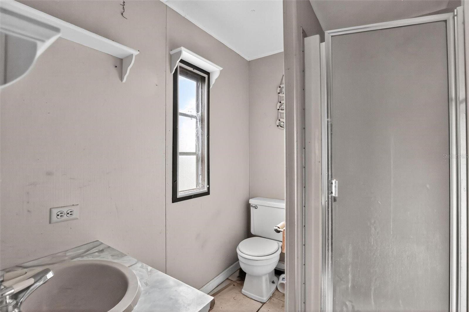 Image 20 of 29 For 18603 50th Street