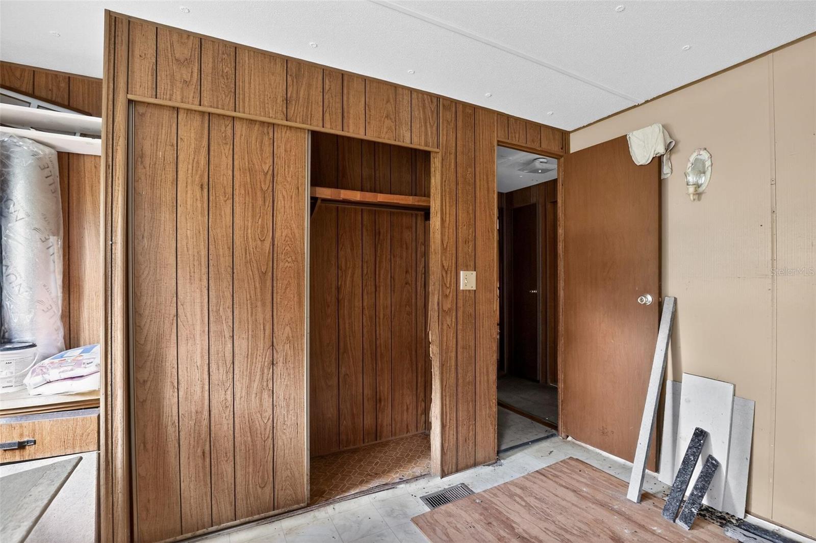Image 23 of 29 For 18603 50th Street
