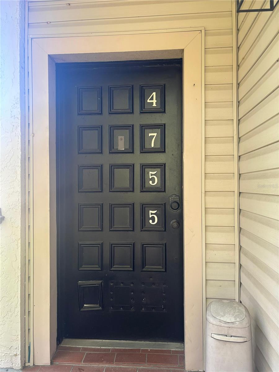Image 5 of 28 For 4755 Puritan Circle 0