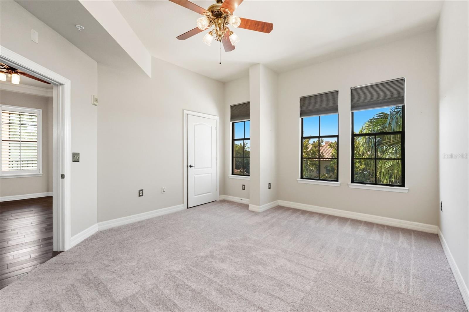 Image 27 of 74 For 501 Mirasol Circle 424
