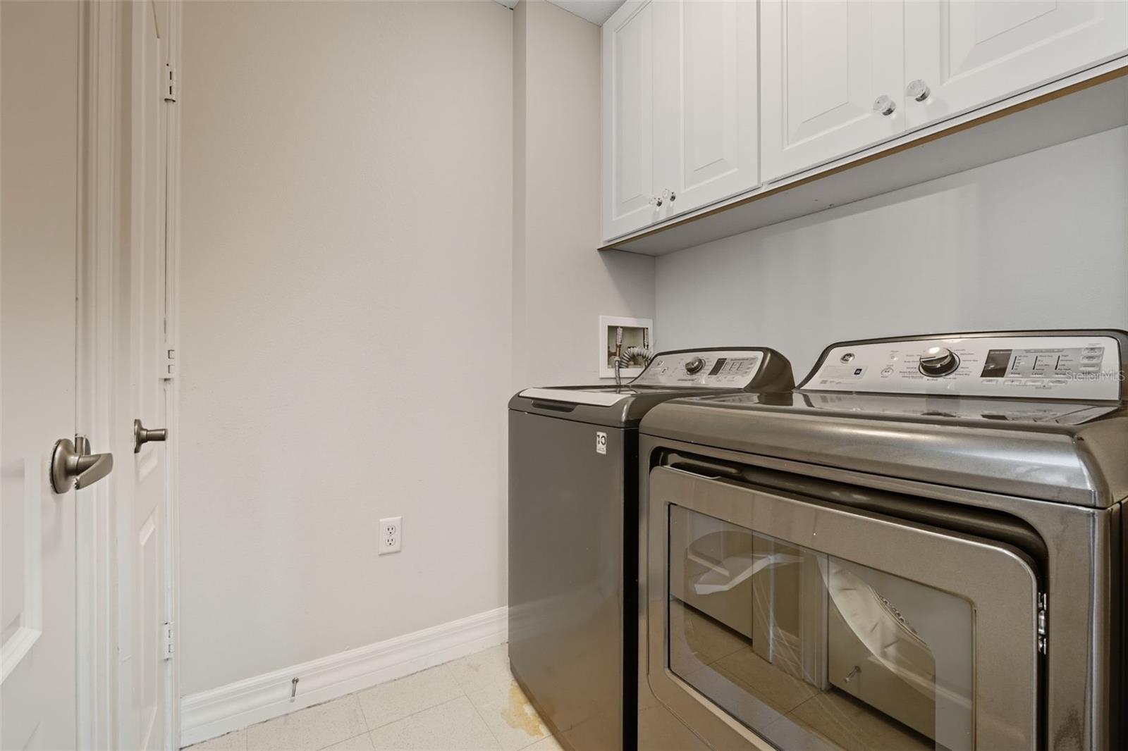 Image 39 of 74 For 501 Mirasol Circle 424