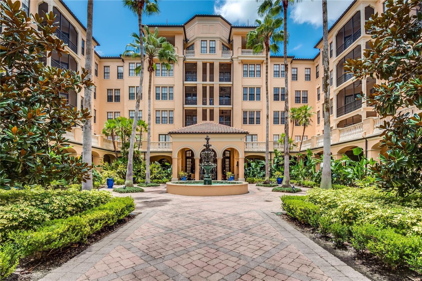 Image 46 of 74 For 501 Mirasol Circle 424