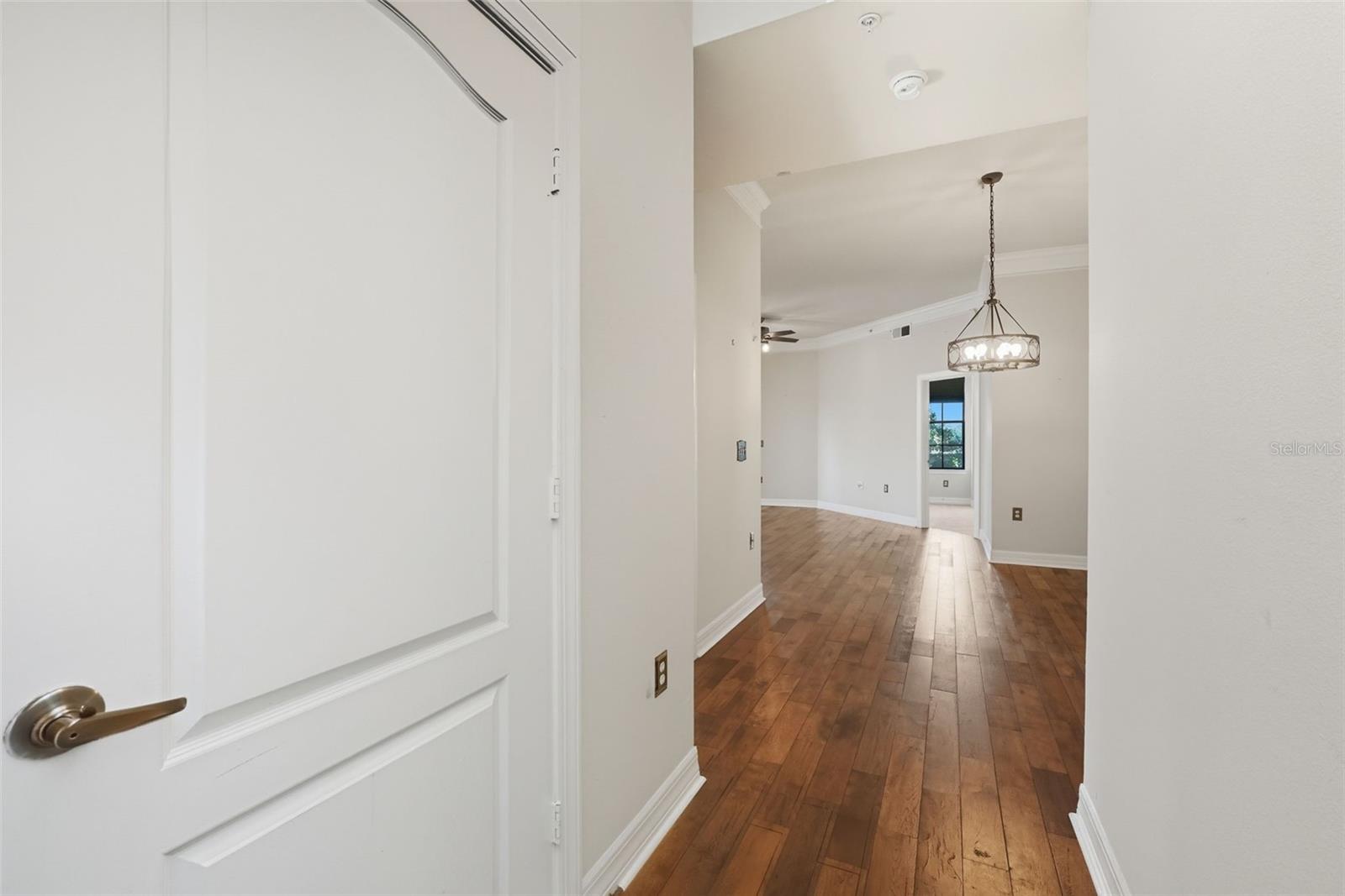 Image 5 of 74 For 501 Mirasol Circle 424