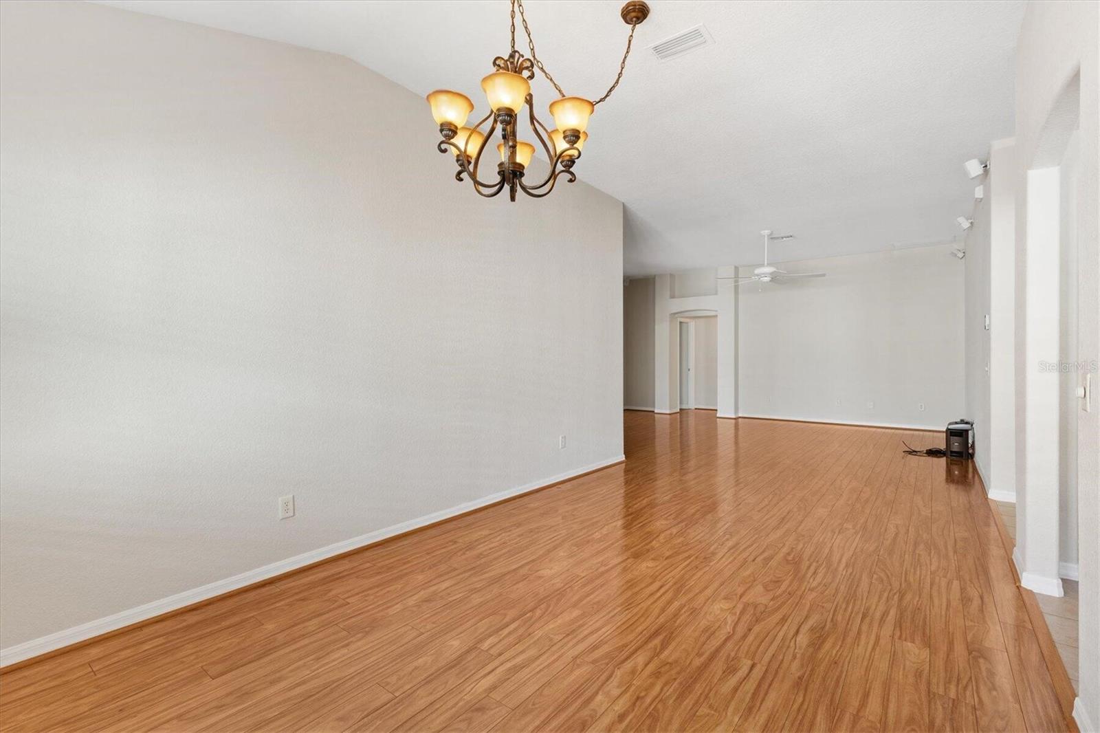 Image 7 of 38 For 7821 166th Smallwood Place