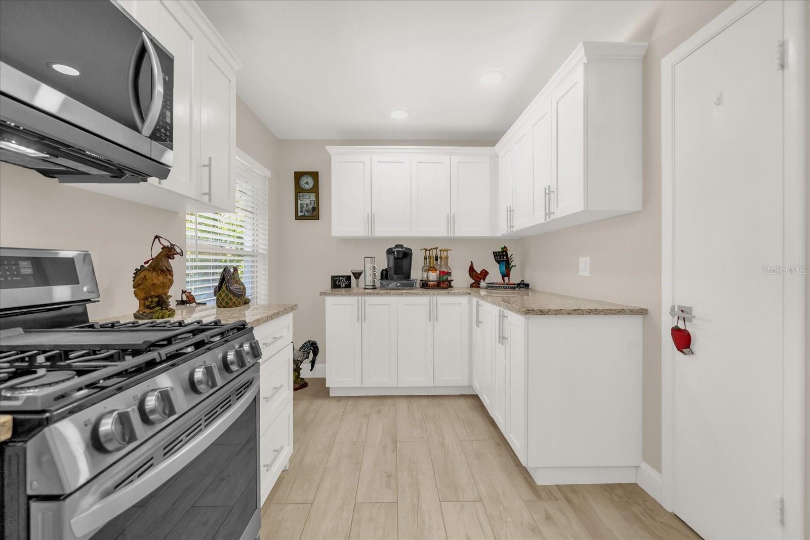 Image 5 of 26 For 12010 Chervil Court
