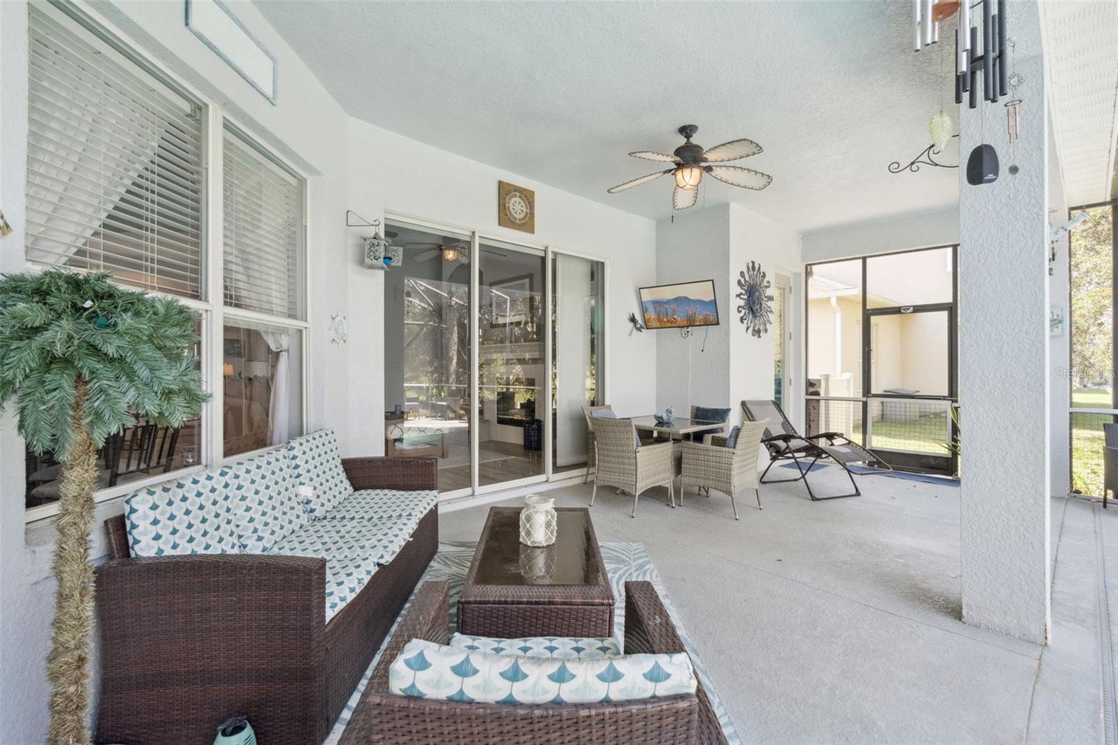 Image 31 of 44 For 529 Johns Landing Way