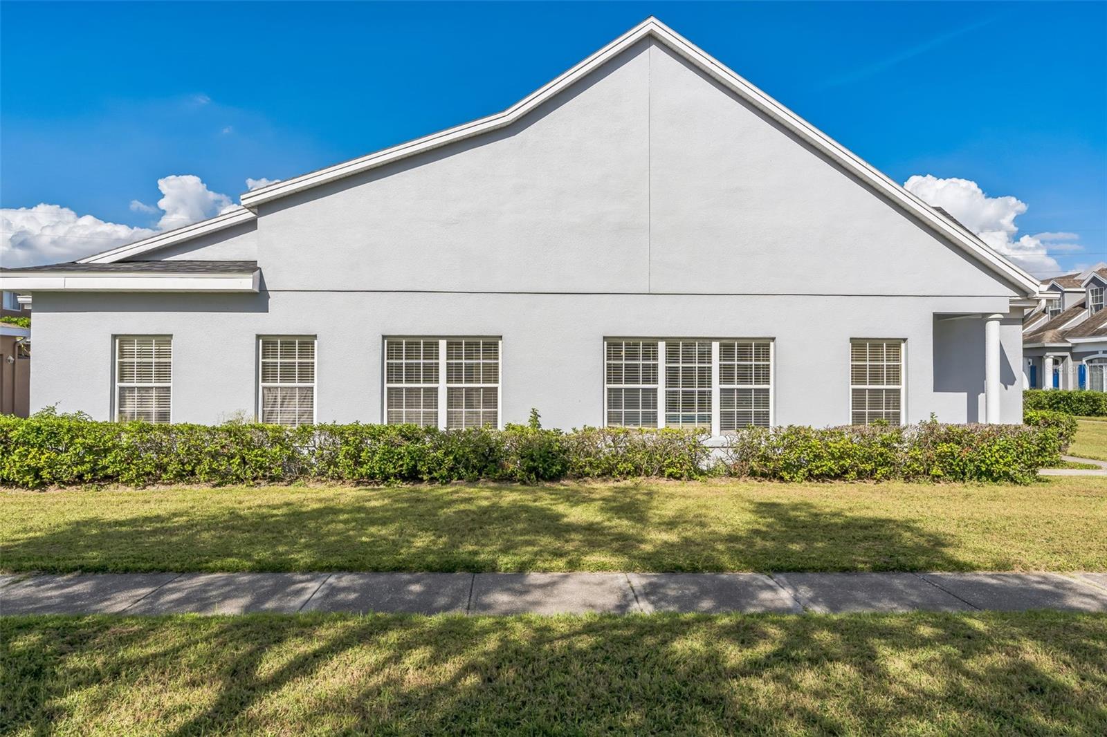 Image 19 of 34 For 2047 Island Brook Lane