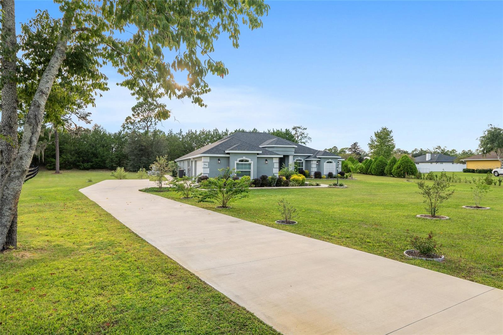Image 3 of 100 For 5450 61st Avenue Road