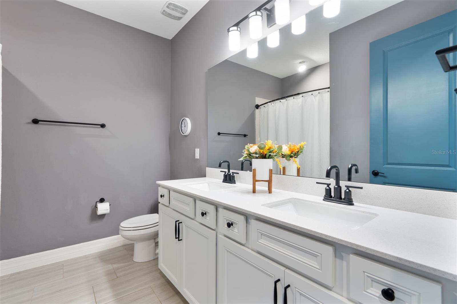 Image 14 of 73 For 4210 Sunset Preserve Boulevard