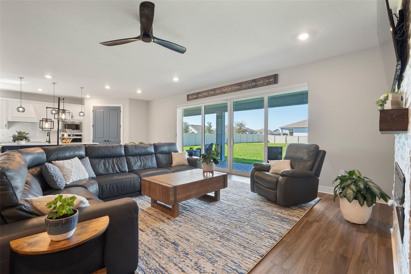 Image 24 of 73 For 4210 Sunset Preserve Boulevard