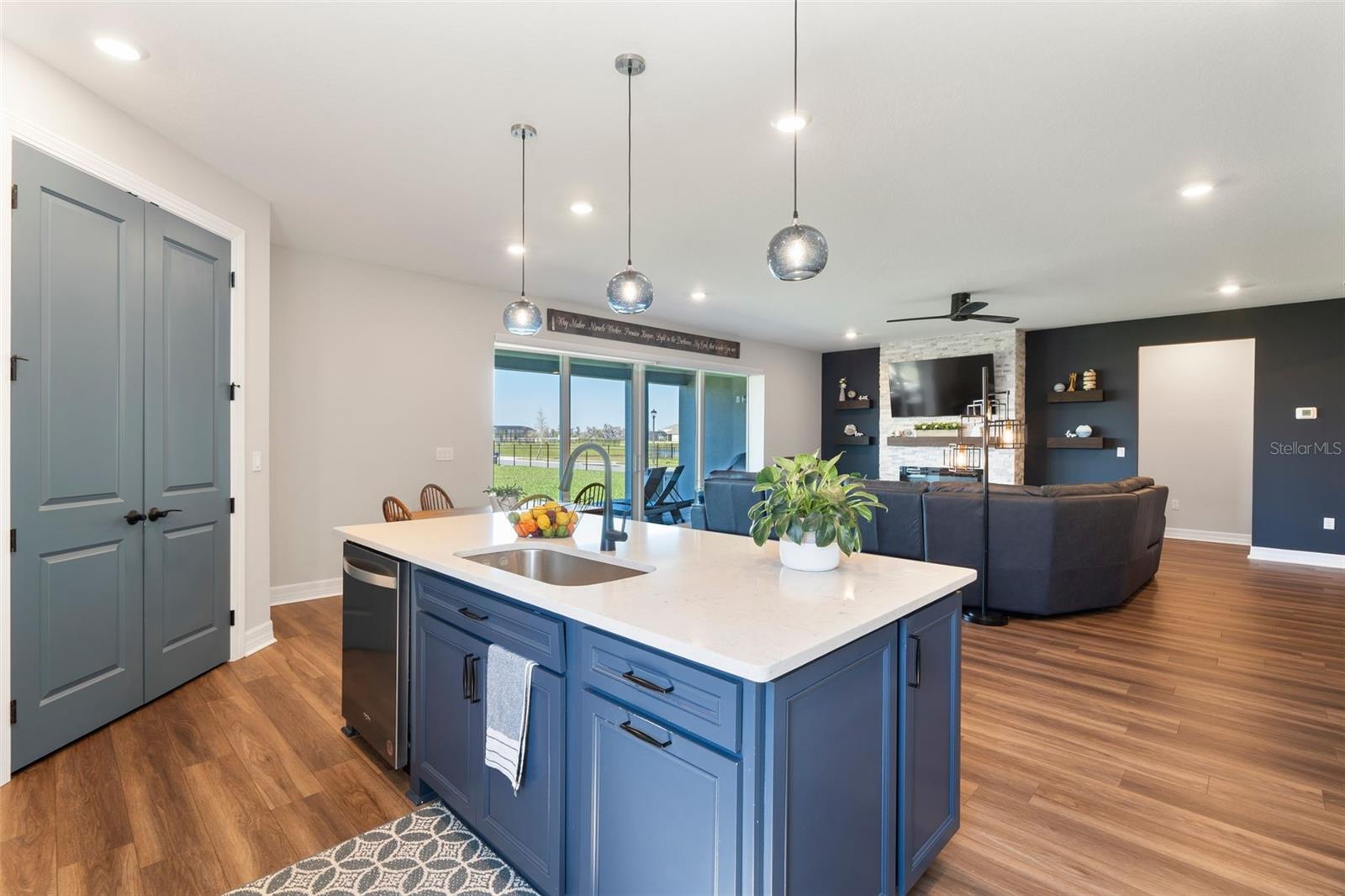 Image 29 of 73 For 4210 Sunset Preserve Boulevard