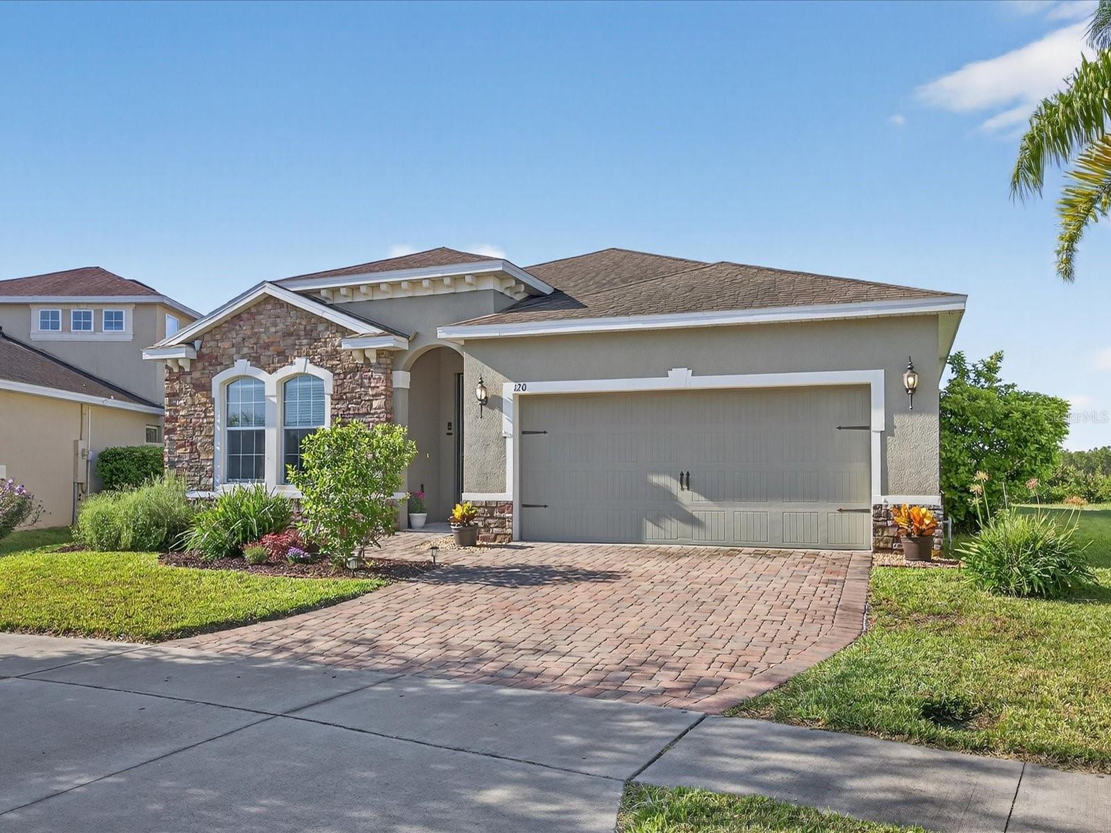 Details for 120 Whirlaway Drive, DAVENPORT, FL 33837